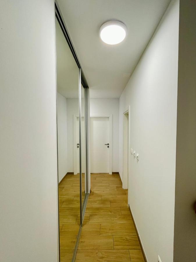 Alida Valli Apartment Kastela Exterior photo